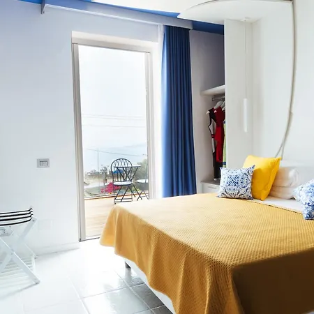 Pensionat La Scaletta 3*